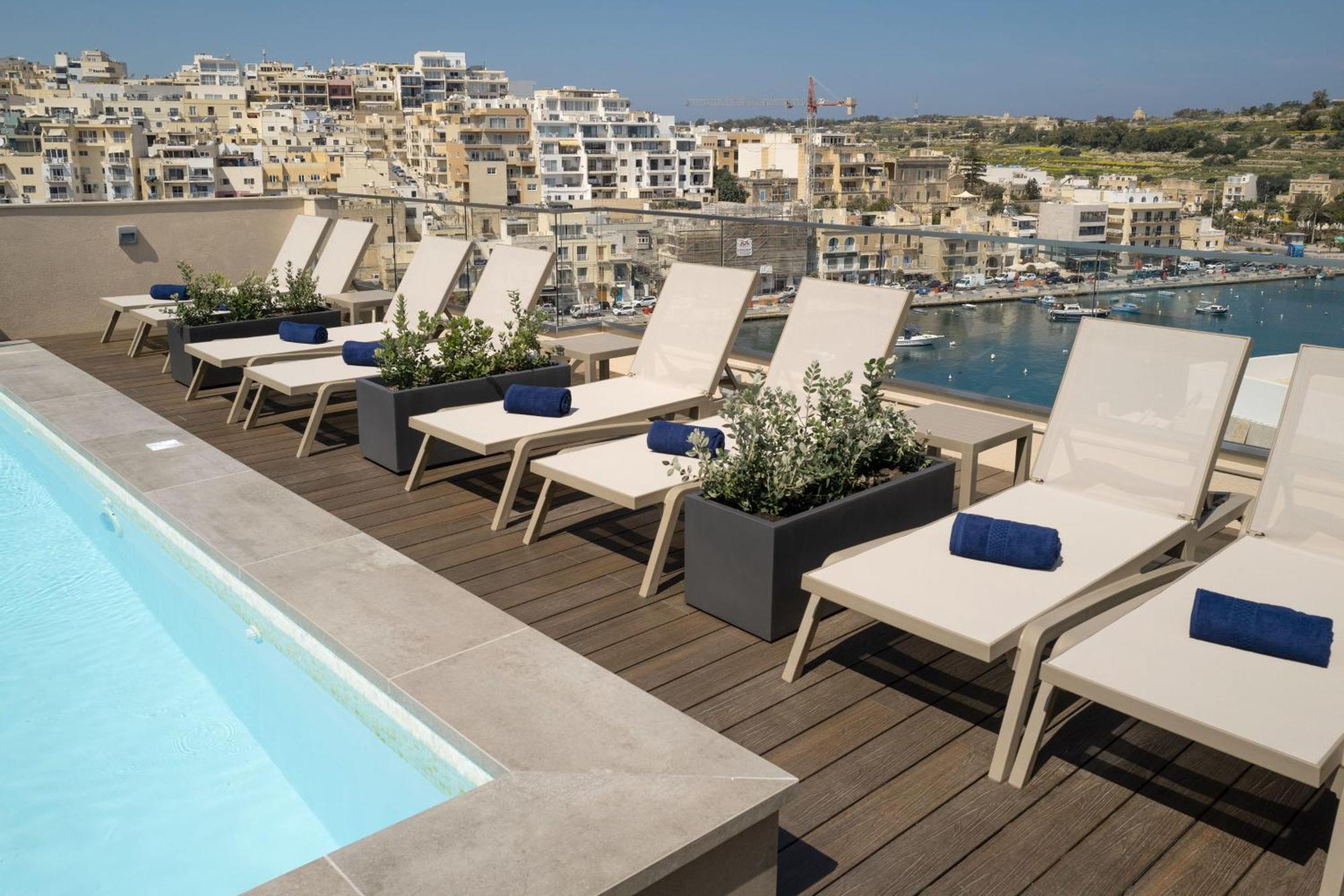 Portside Lodge Marsaskala Exteriör bild